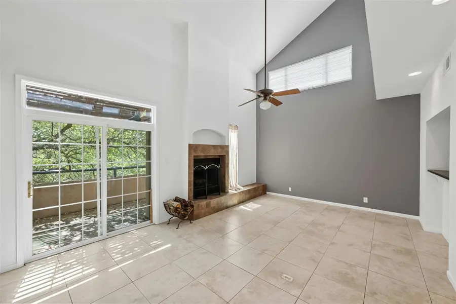 1735 Spyglass Dr #115, Austin, TX 78746 - #3