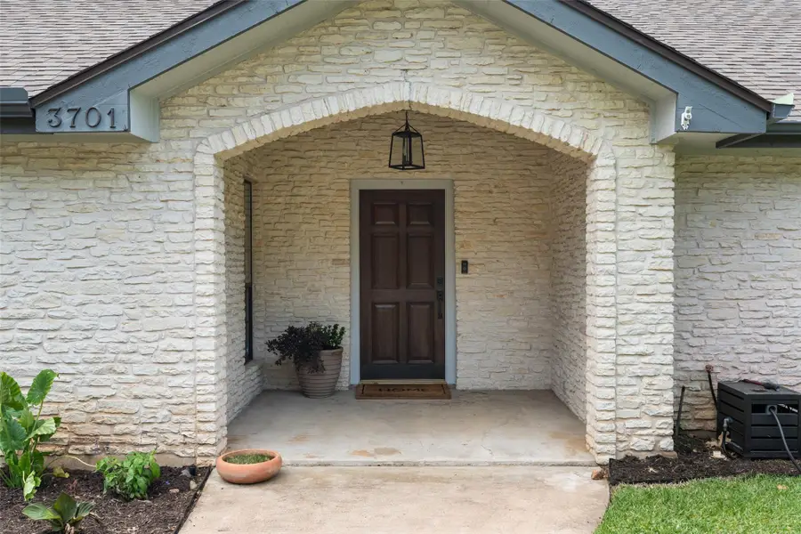 3701 Indian Point Dr, Austin, TX 78739 - #2