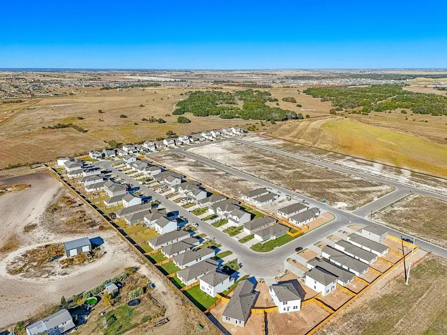 217 Firefox Way, Jarrell, TX 76537 - #2