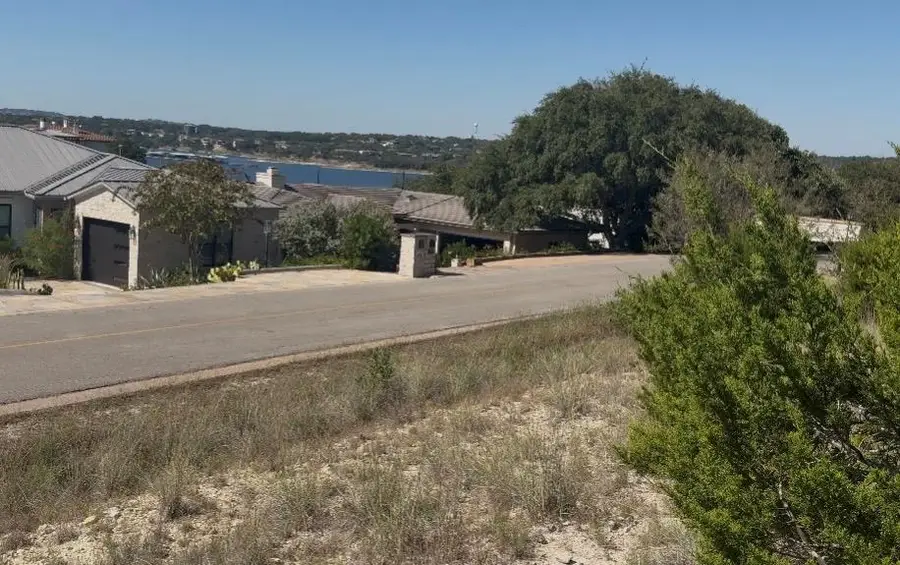 1114 Challenger, Lakeway, TX 78734 - #3