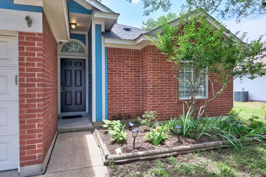 803 Sparkling Brook Ln, Leander, TX 78641 - #3