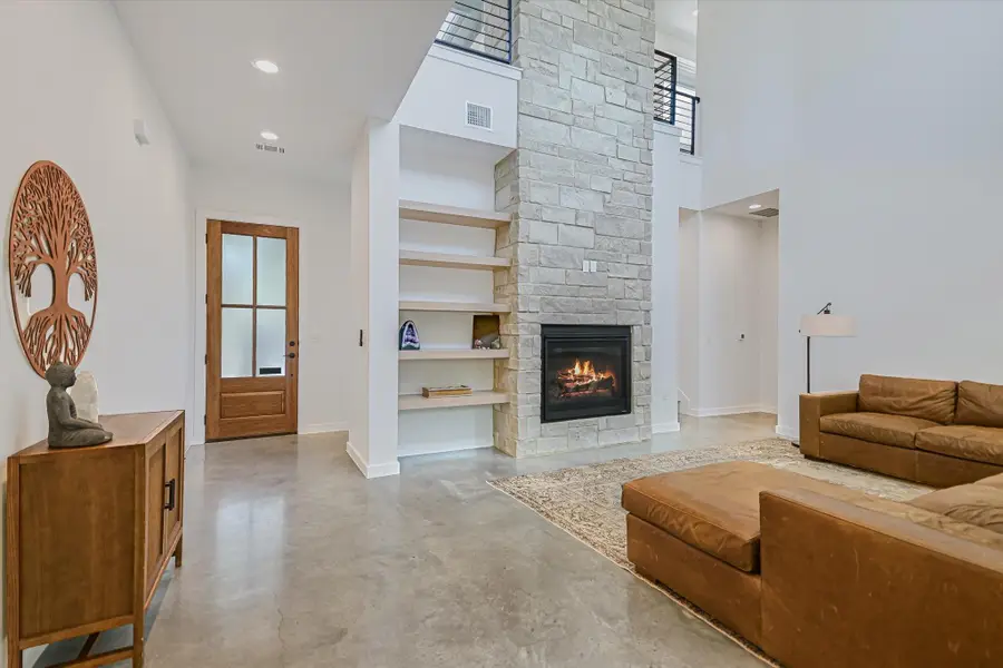 18206 Fair Ln, Leander, TX 78645 - #3