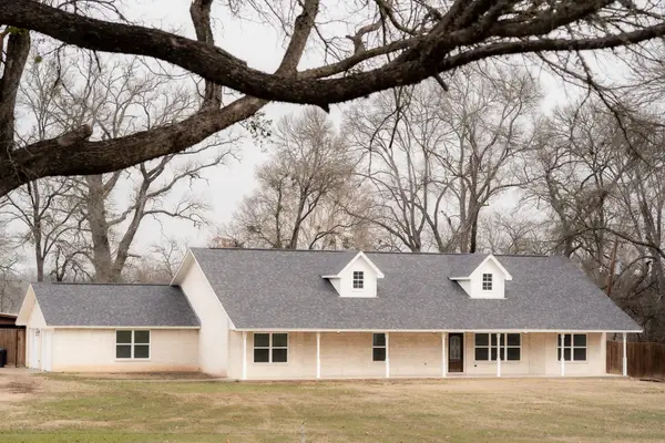 788 Fm 2571, Smithville, TX 78957