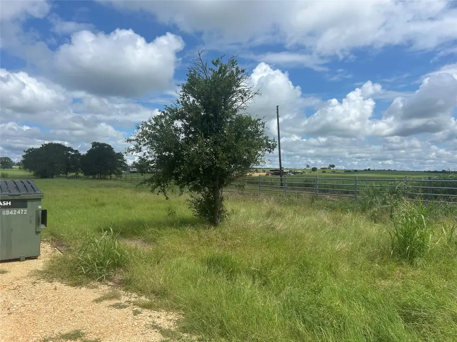 000 Old Potato Rd, Paige, TX 78659 - #3
