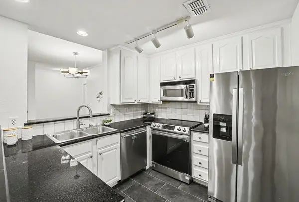 9525 N Capital Of Tx Hwy #636, Austin, TX 78759