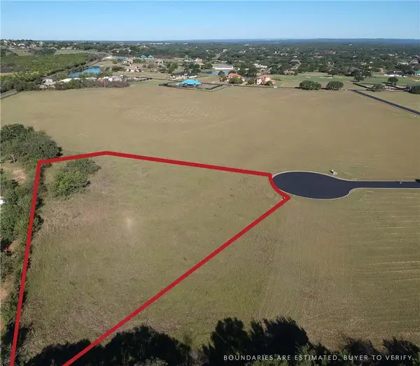 1900 Cisco Dr, Spicewood, TX 78669