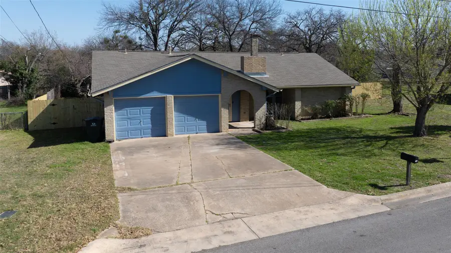 404 Northwood Dr, Georgetown, TX 78628 - #2