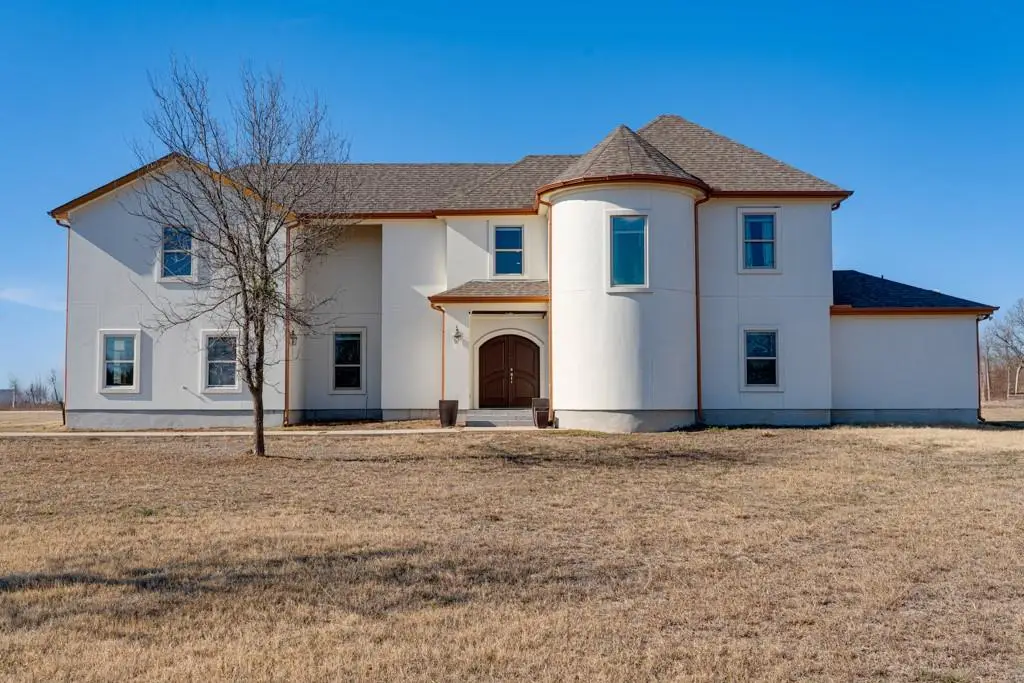 1206 Walter Hoffman Rd, Cedar Creek, TX 78612 - Image #1