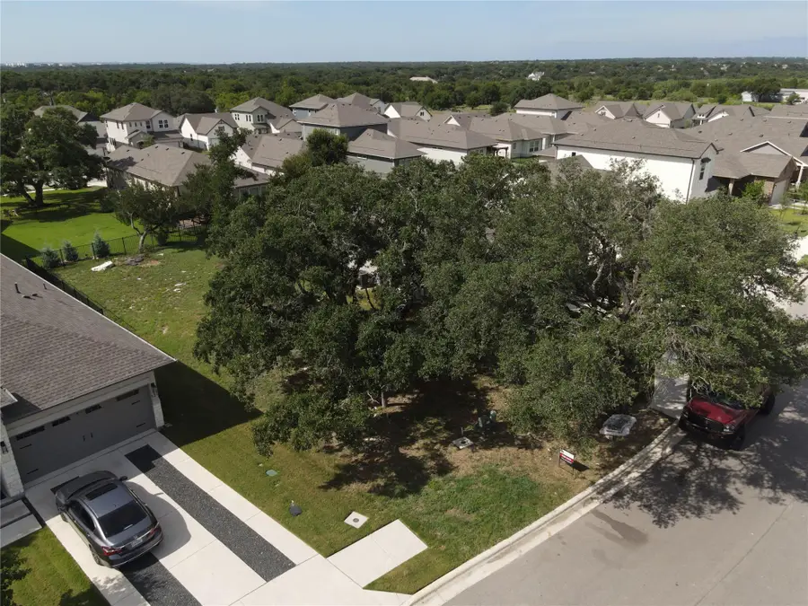 125 Monterey Oak Trl, Georgetown, TX 78628 - #3