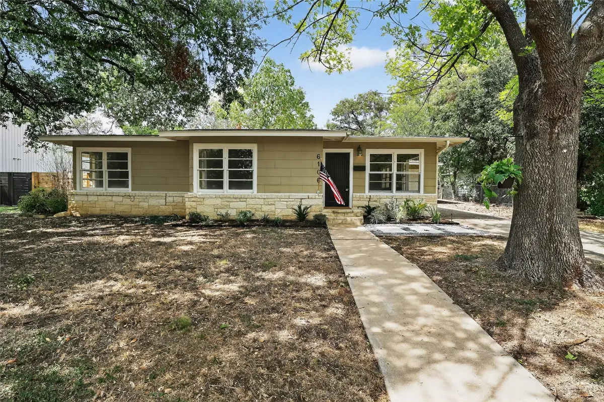 6106 Bull Crk, Austin, TX 78757 - #1