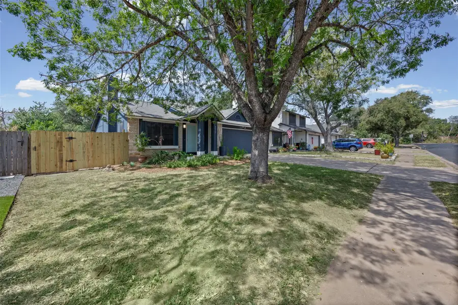 4613 Molera Dr, Austin, TX 78749 - #2