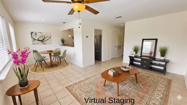 6810 Deatonhill Dr #211, Austin, TX 78745