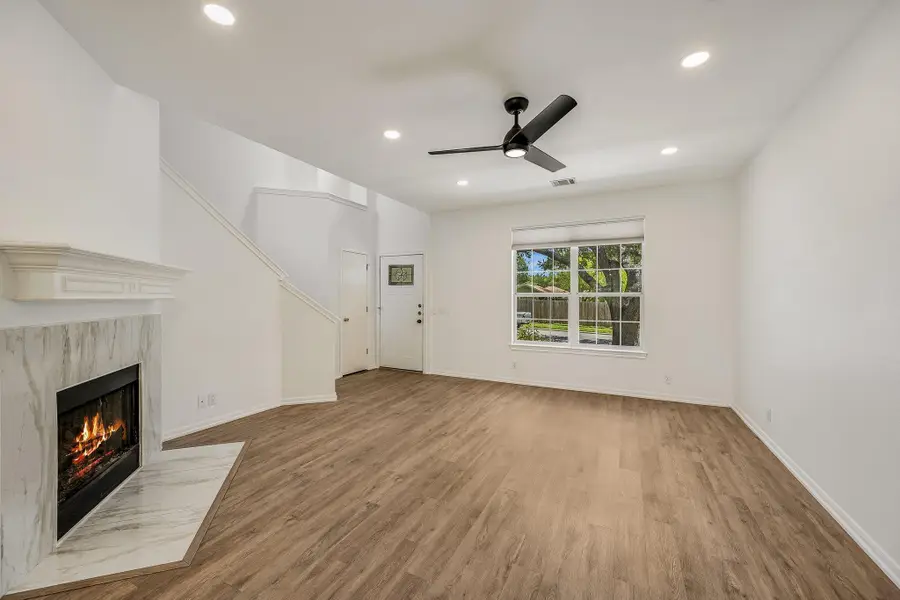 537 Roseberry St, Buda, TX 78610 - #3