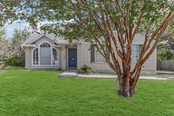 1910 Ireland Dr, Leander, TX 78641