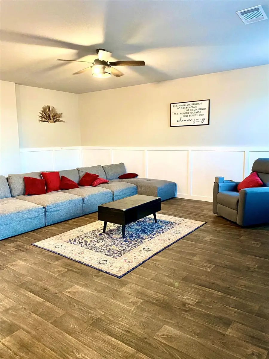 101 Fair Anne Dr, Georgetown, TX 78626 - Image #3