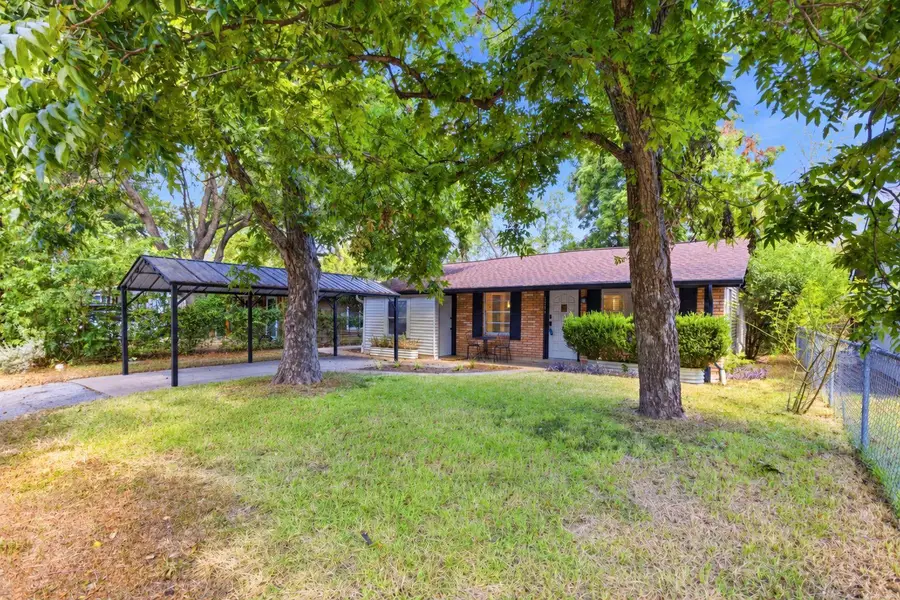 3206 Goodwin Ave, Austin, TX 78702 - #3