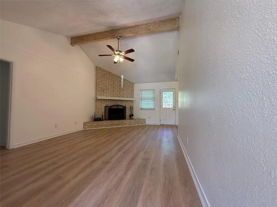 503 E Central Dr, Georgetown, TX 78628 - #2
