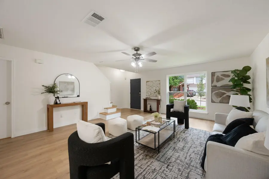 1004 Hughmont Dr, Pflugerville, TX 78660 - #2