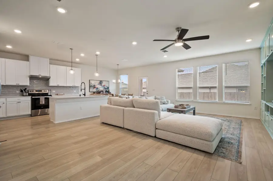 7805 House Finch Dr, Austin, TX 78744 - #2