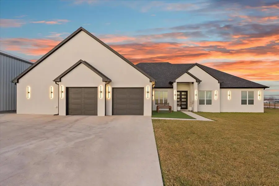 10940 Wedel Cemetery Rd, Rogers, TX 76569 - #2