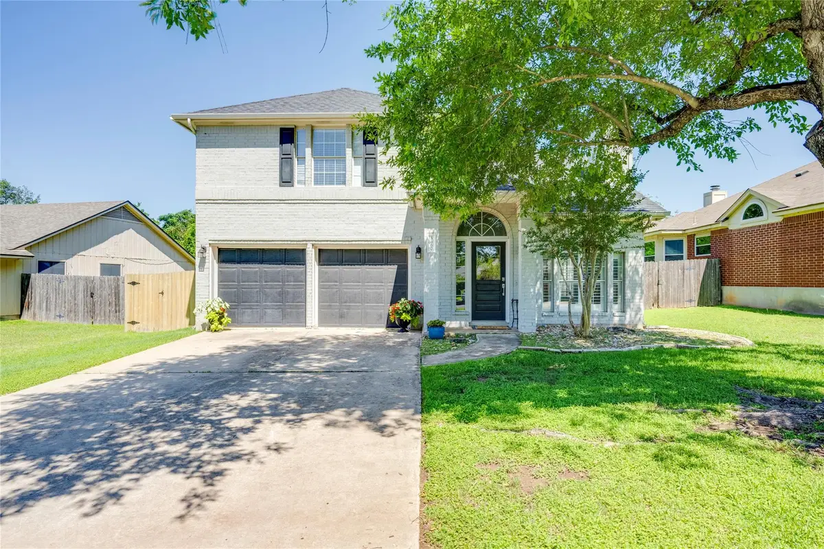 5660 Wagon Train Rd, Austin, TX 78749 - #1