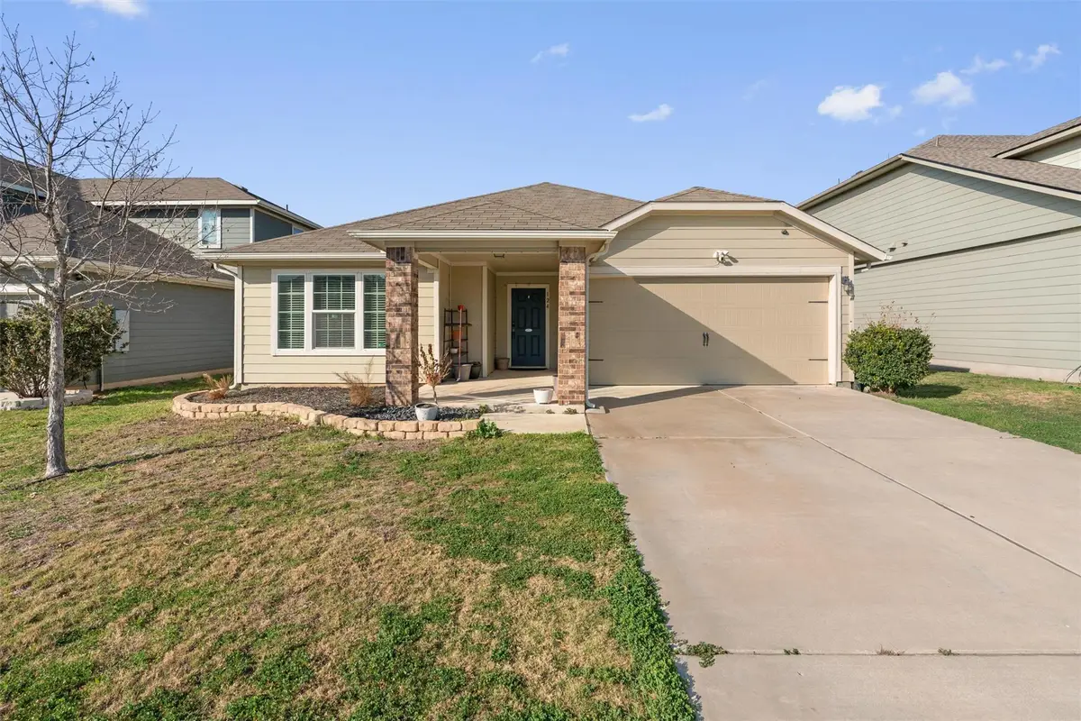 124 Denton Dr, Hutto, TX 78634 - #1