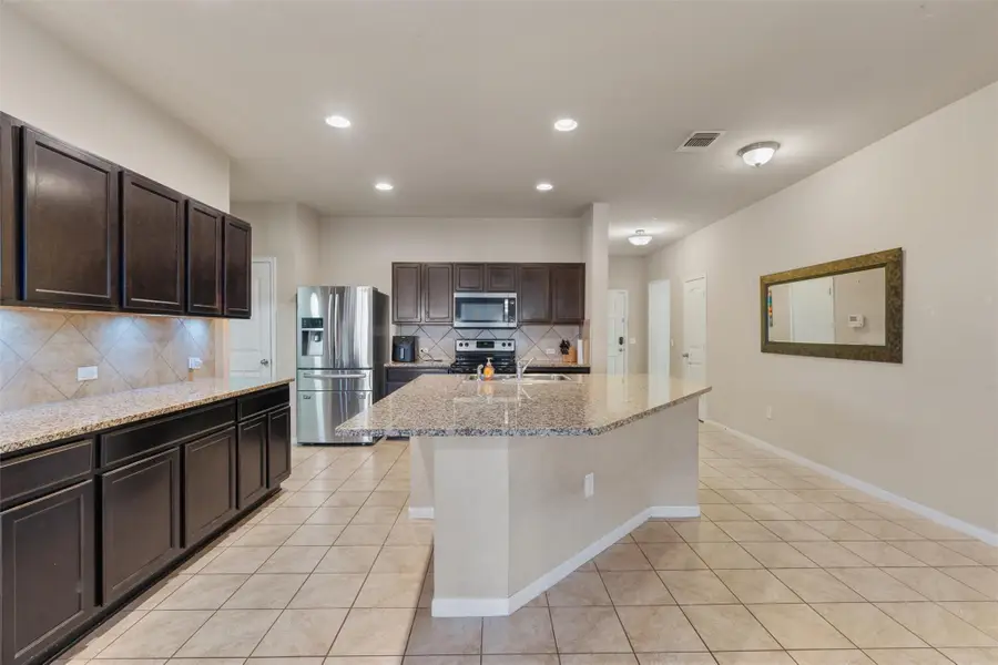 124 Denton Dr, Hutto, TX 78634 - #3