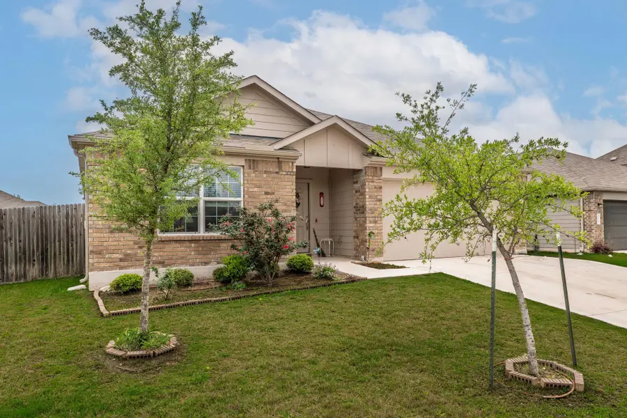423 Bluejack Way, Hutto, TX 78634 - #2