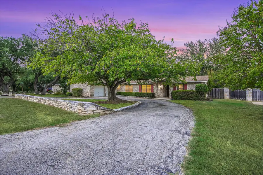 1004 Biscayne Cv Sw, Lakeway, TX 78734 - #2