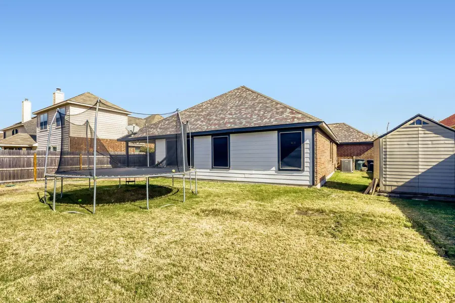 1813 Chimney Dr, Leander, TX 78641 - Image #3