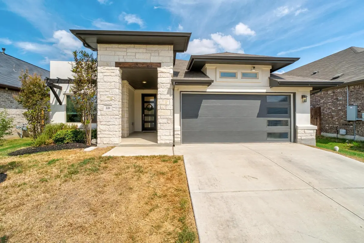221 Short Leaf Dr, Buda, TX 78610 - #1