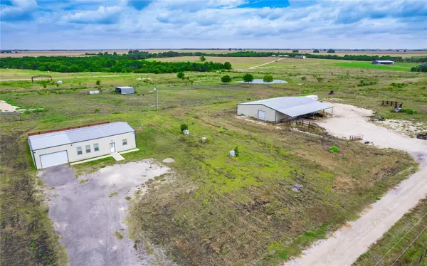 1889 County Road 487, Taylor, TX 76574