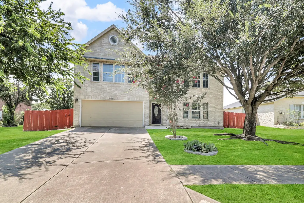 19921 San Chisolm Dr, Round Rock, TX 78664 - Image #1