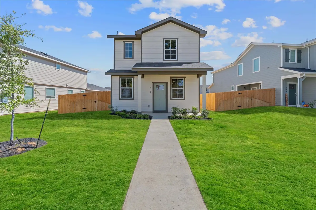 210 Constanza Trl, Bastrop, TX 78602 - Image #1