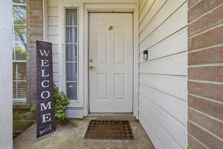 1601 Breezy Ct, Round Rock, TX 78664 - Image #2