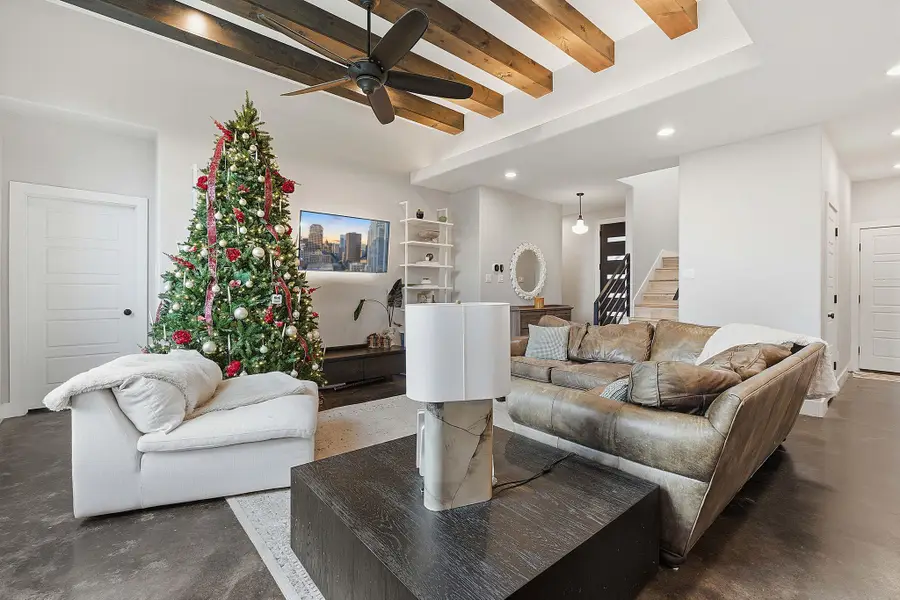 10012 Janet Loop, Dripping Springs, TX 78620 - Image #3