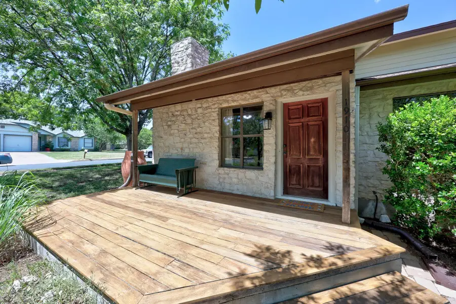 1910 Mirabeau St, Austin, TX 78727 - #3