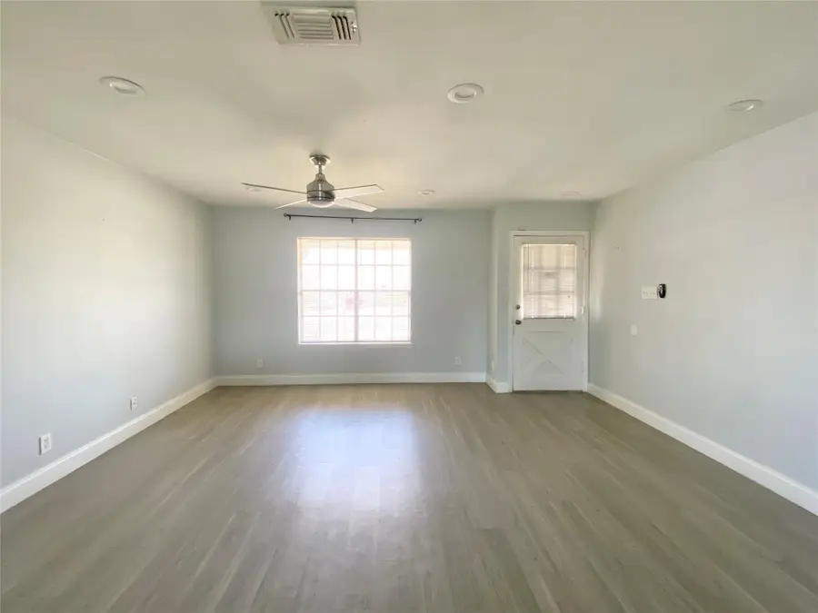 8602 Colonial Dr, Austin, TX 78758 - #3