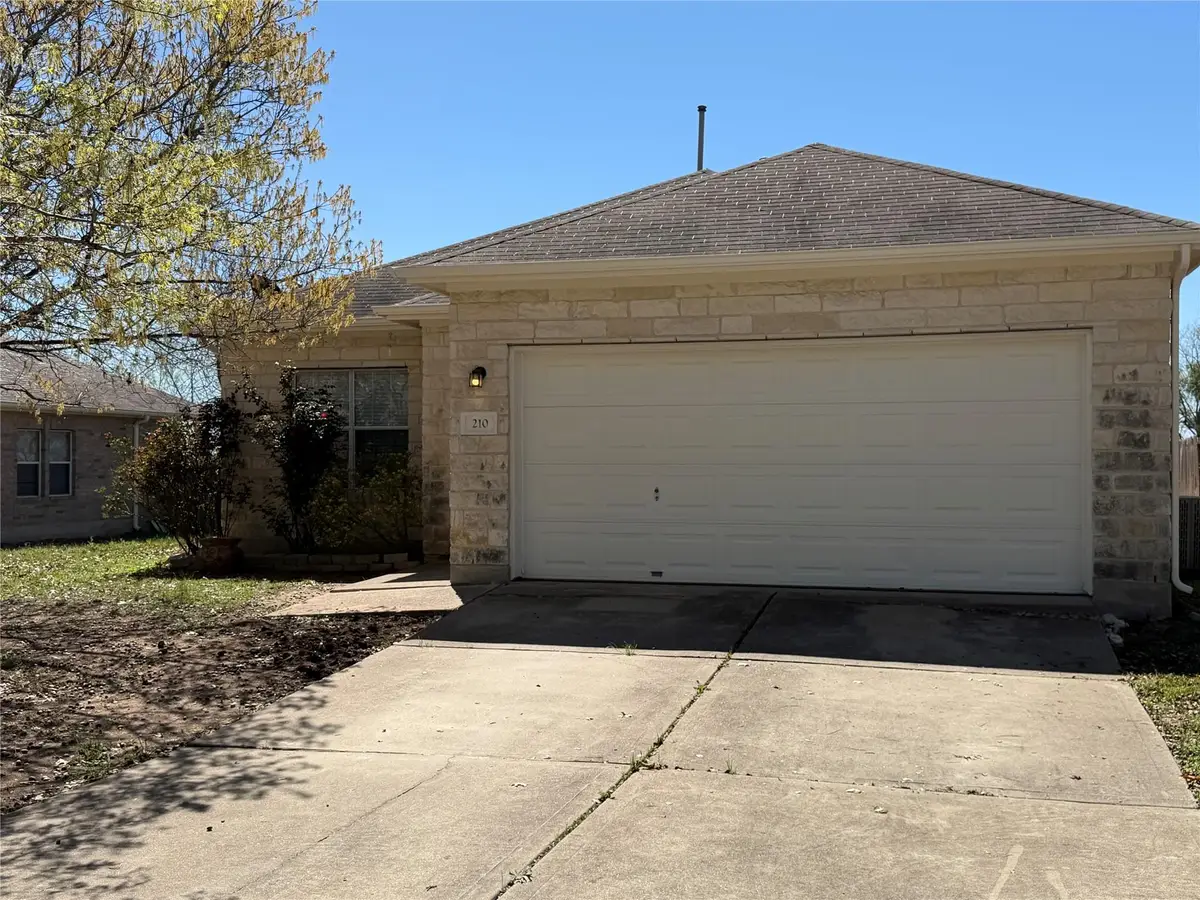 210 Dark Horse Ln, Buda, TX 78610 - #1