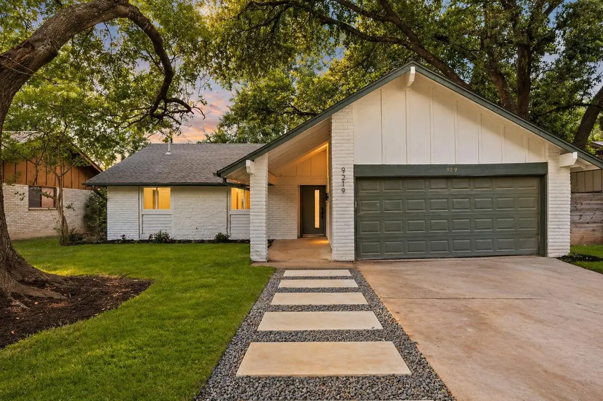 9219 Hunters Trce E, Austin, TX 78758 - #1
