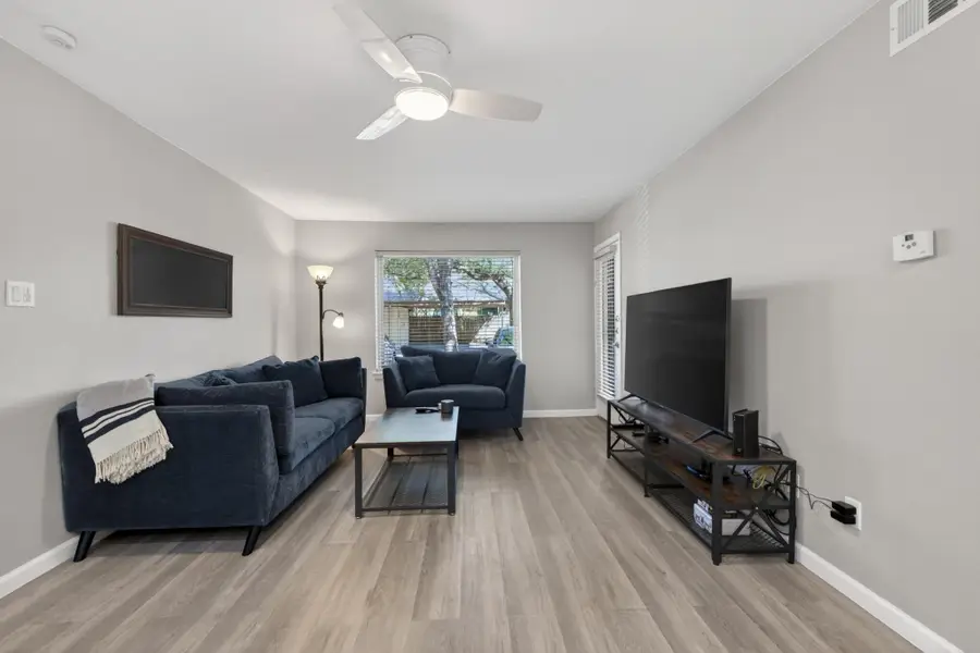 8210 Bent Tree Rd #116, Austin, TX 78759 - #3