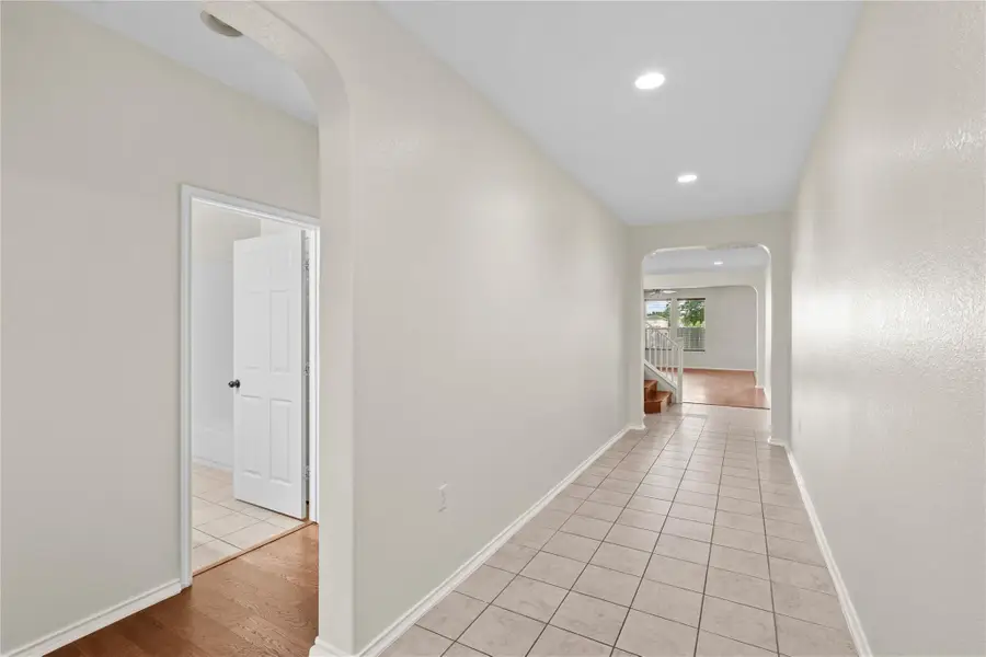 8613 Capitol View Dr, Austin, TX 78747 - #3