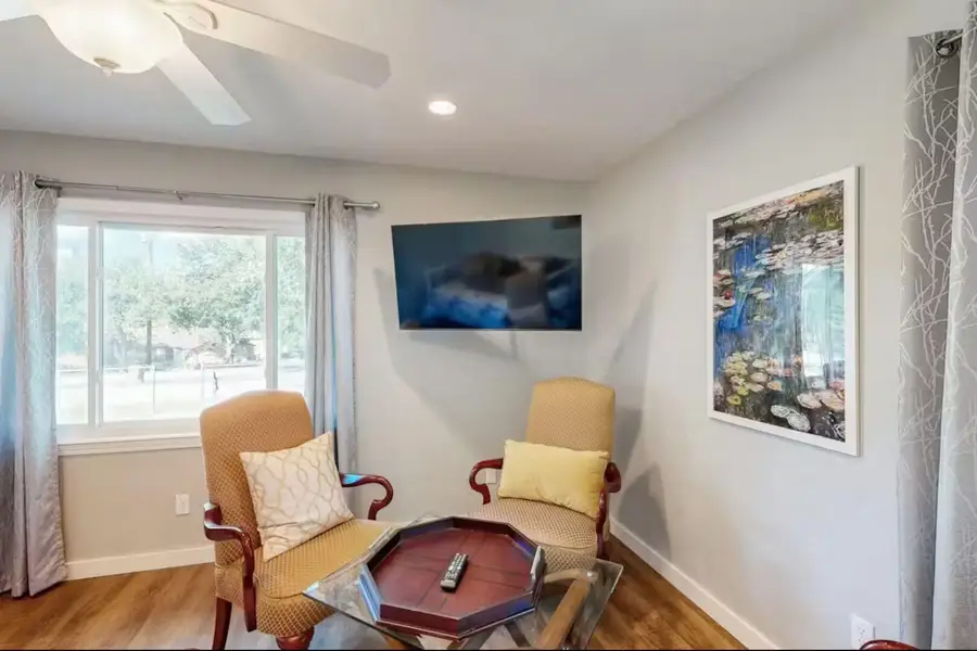 2102 Belaire Dr, Granite Shoals, TX 78654 - Image #3