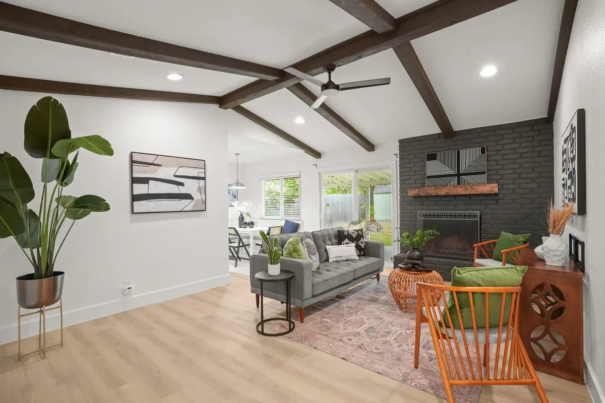 1014 Hillside Oaks Dr, Austin, TX 78745 - #1