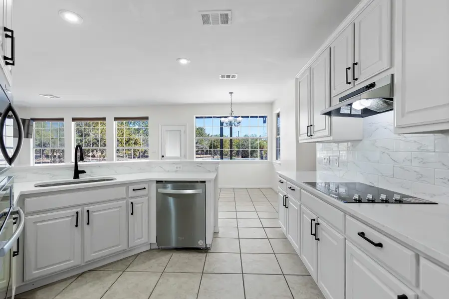 15501 Fox Run Dr, Austin, TX 78737 - #2