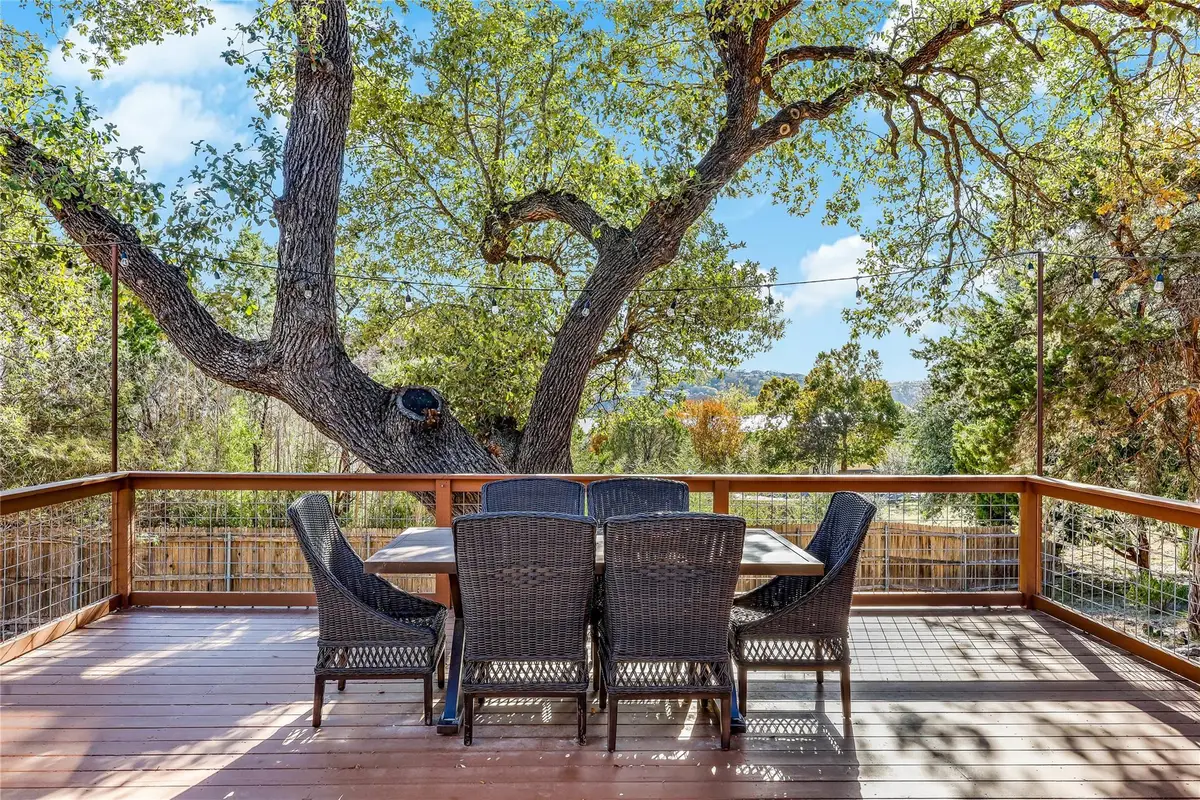 18501 Lakehead Cir, Point Venture, TX 78645 - Image #1