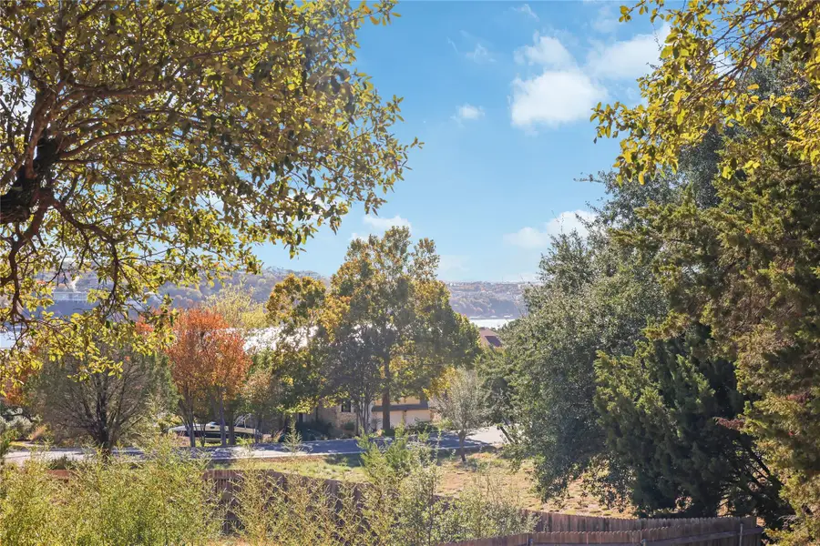 18501 Lakehead Cir, Point Venture, TX 78645 - Image #2