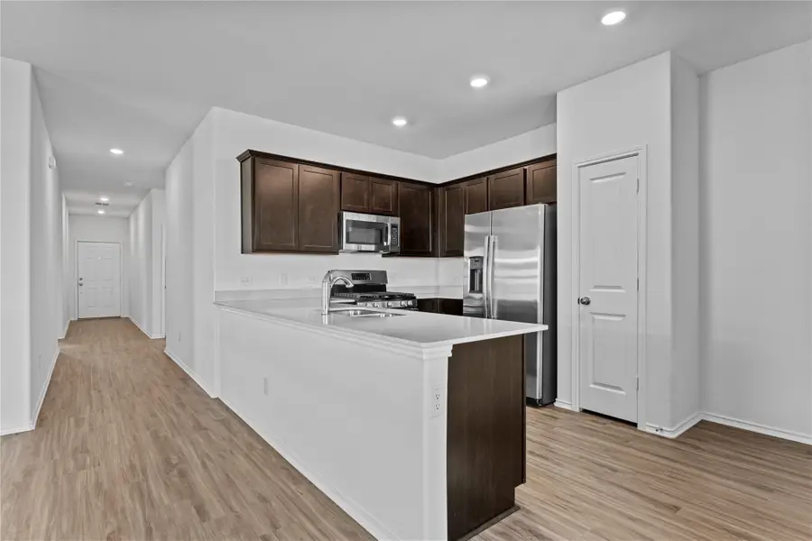 633 Halfmoon Dr, Lockhart, TX 78644 - Image #3