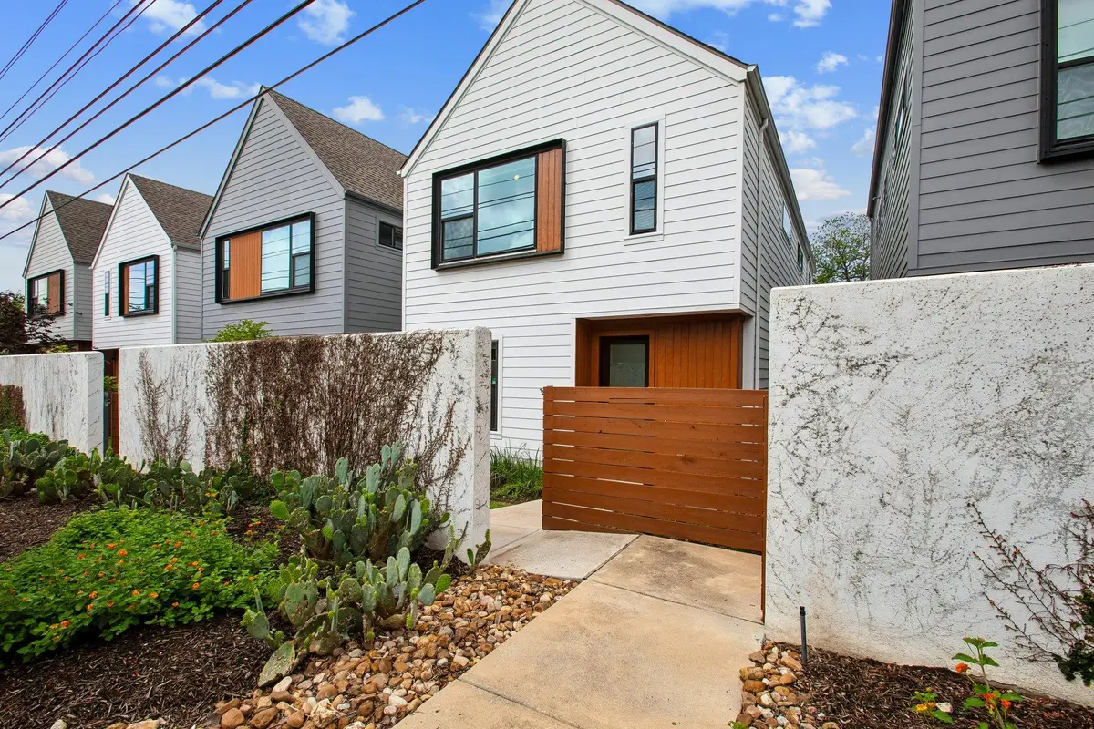 4020 Airport Blvd #14, Austin, TX 78722 - #1