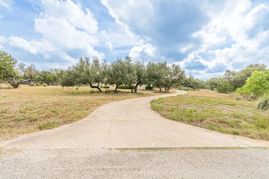 15 Tall Oaks Trl, Austin, TX 78737 - #3